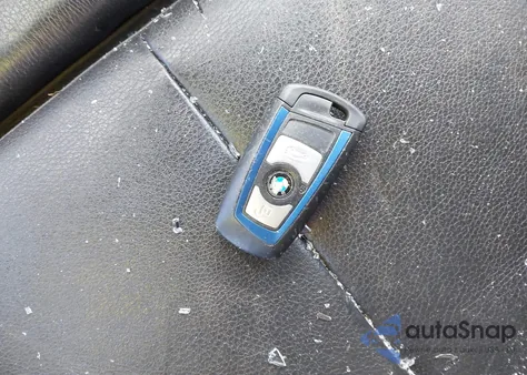 2014 BMW 328 xDrive из США, поврежденный, VIN WBA3B3C59EF544739